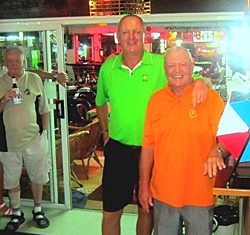 This week’s winners, your correspondent Bob Newell (left) and Joe Mooneyham.